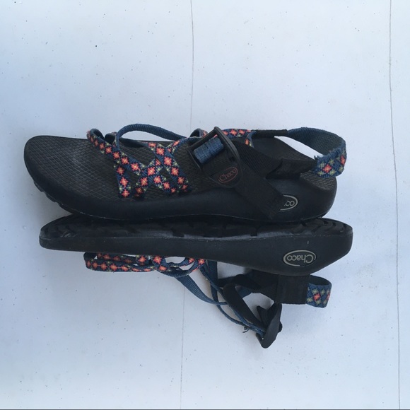 Chaco Size Women 7 Sandals - Picture 5 of 6